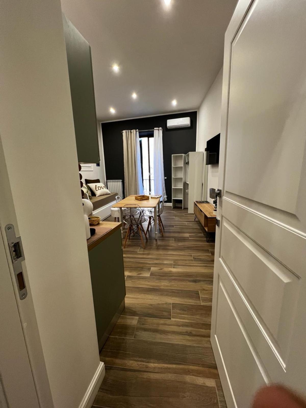 Mama Mia House Apartment Napoli Ngoại thất bức ảnh