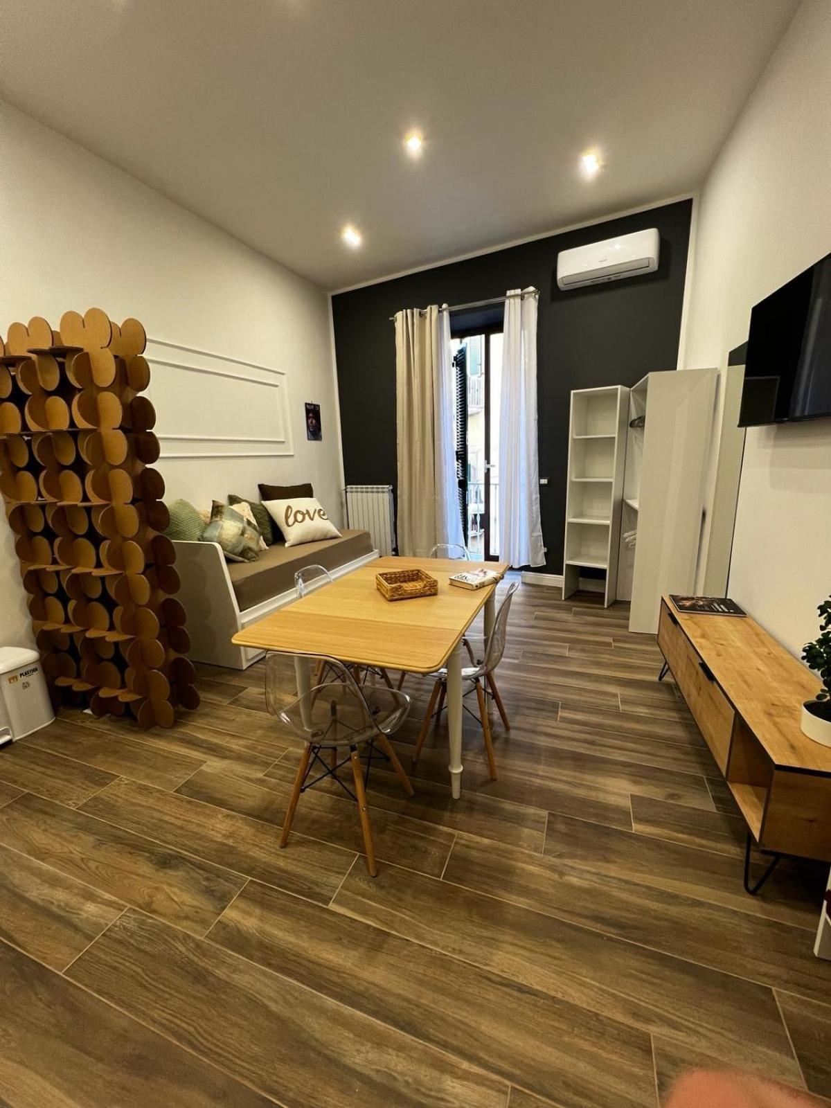 Mama Mia House Apartment Napoli Ngoại thất bức ảnh